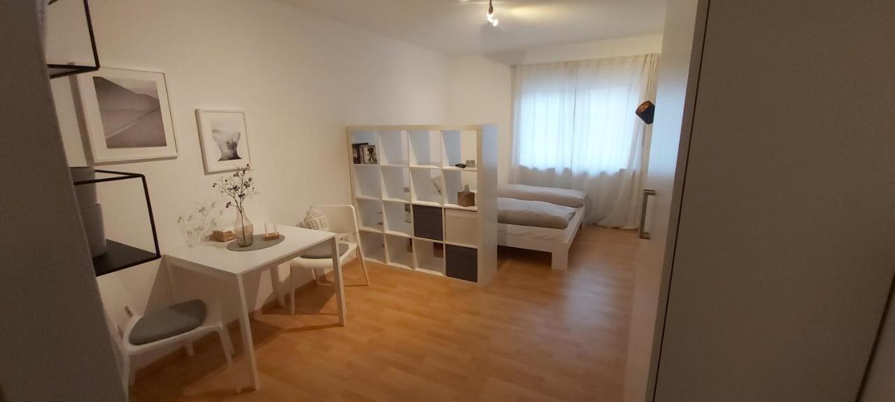 Nette 1 Zimmerwohnung In Wuerzburg Exterior foto